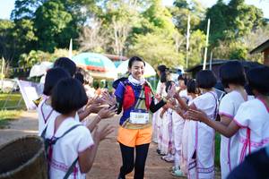 BIB: 3309, 
                            <button type="button" onclick="openModal(18989575)" class="btn btn-primary btn-sm float-right btn-popup" data-toggle="modal" data-target=".modal-high-quality">
                        <i class="fas fa-shopping-cart"></i> Add to Cart
                    </button>
                                            <button type="button" onclick="isThisMe(18989575, true)" class="btn btn-success btn-sm float-right btn-popup btn-isme hidden" data-toggle="tooltip" data-placement="bottom" title="นี่คือรูปของคุณใช่ไหม คลิกที่นี่เพื่อเอาเข้าอัลบั้ม">
                        <i class="fas fa-plus"></i> Add to album
                    </button>
                    <button type="button" onclick="isThisMe(18989575, false)" class="btn btn-warning btn-sm float-right btn-popup btn-isnotme hidden">
                        <i class="fas fa-ban"></i> Remove from album
                    </button>